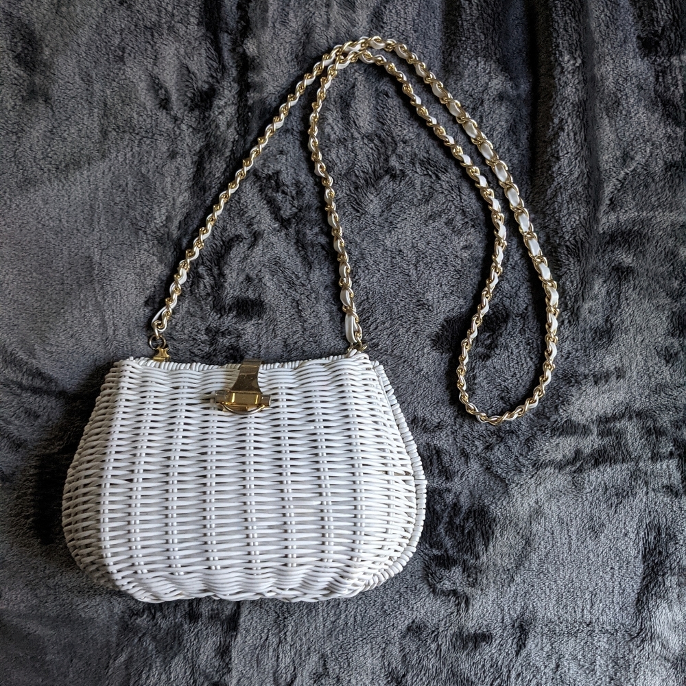 Vintage wicker purse